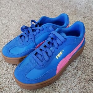 Puma Platform Blue And Pink Sneaker